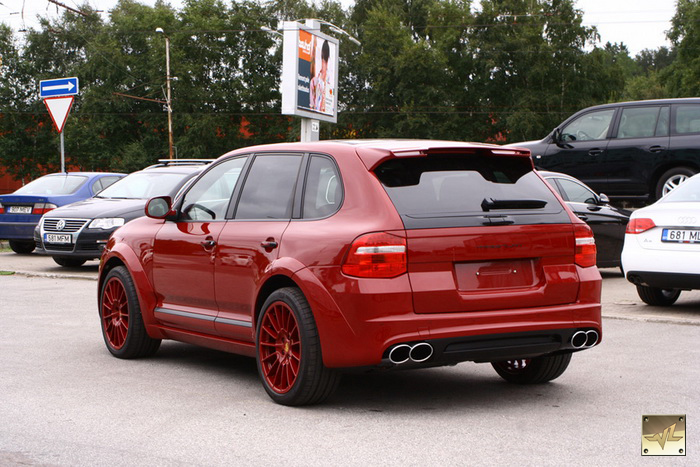 Porsche Cayenne Magnum 2009